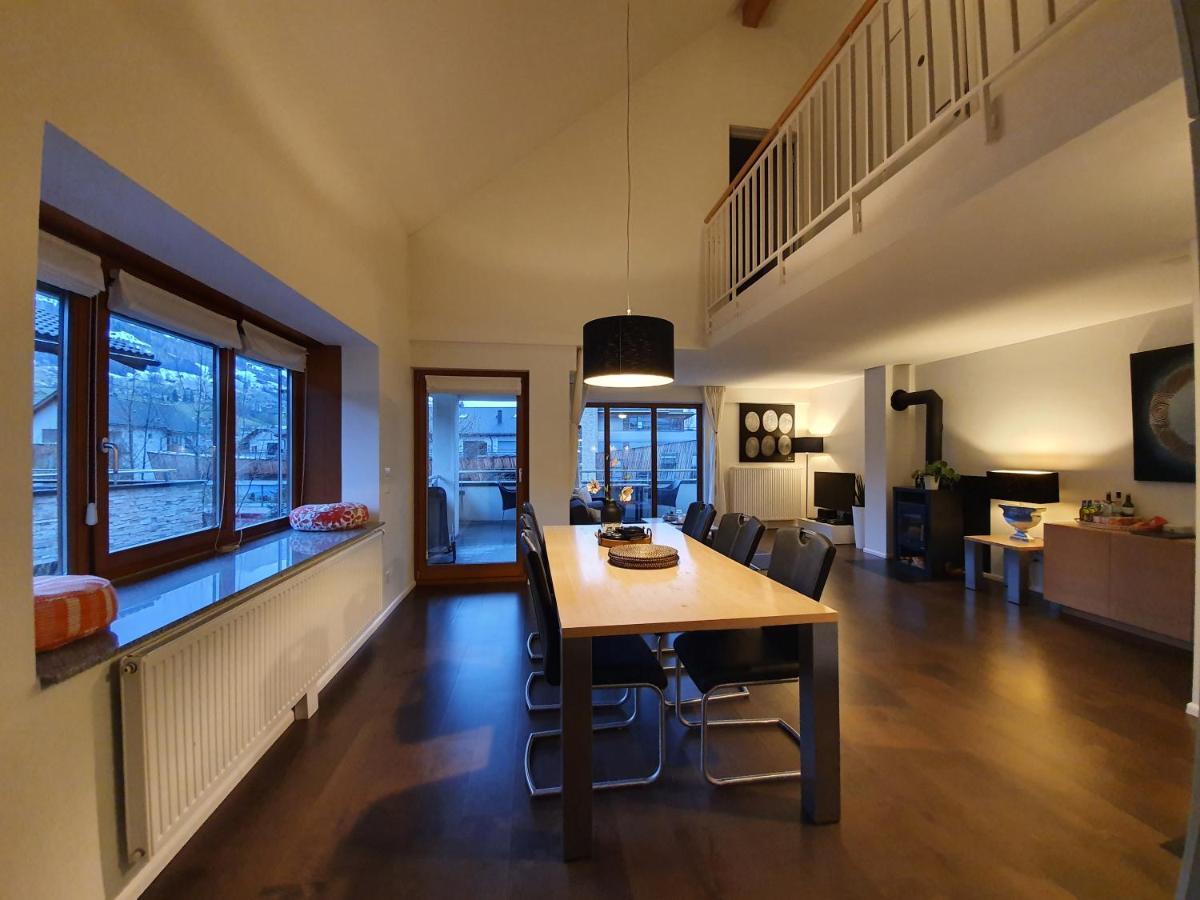 Luxurioeses Galerie-Penthouse Direkt Am Walensee Unterterzen Exterior photo